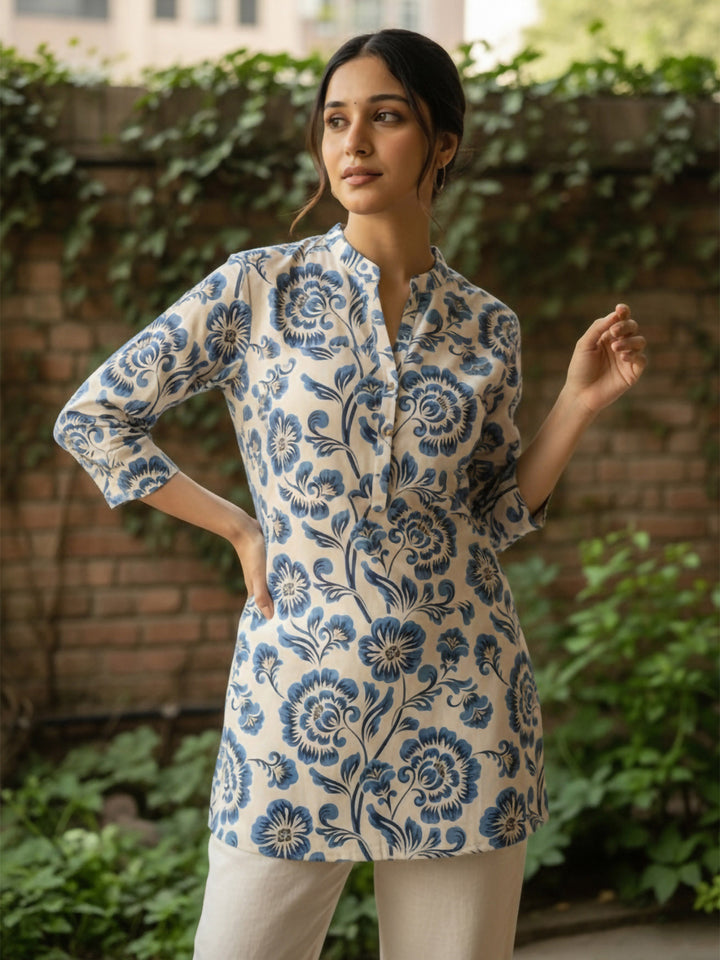 Blue Cotton Blend Printed Kurta