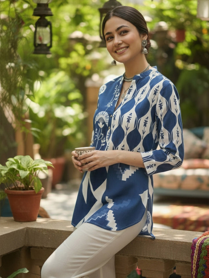 Blue Cotton Blend Printed Kurta