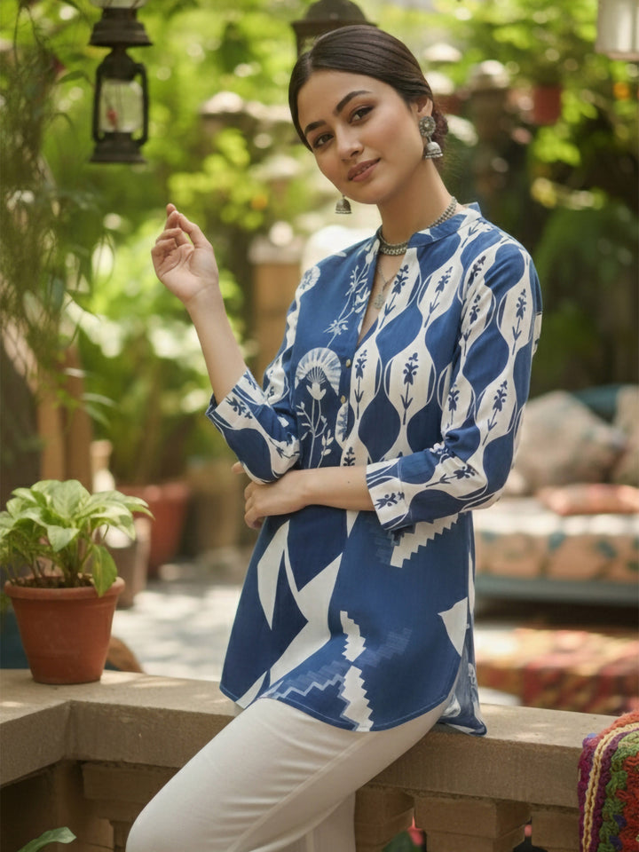 Blue Cotton Blend Printed Kurta