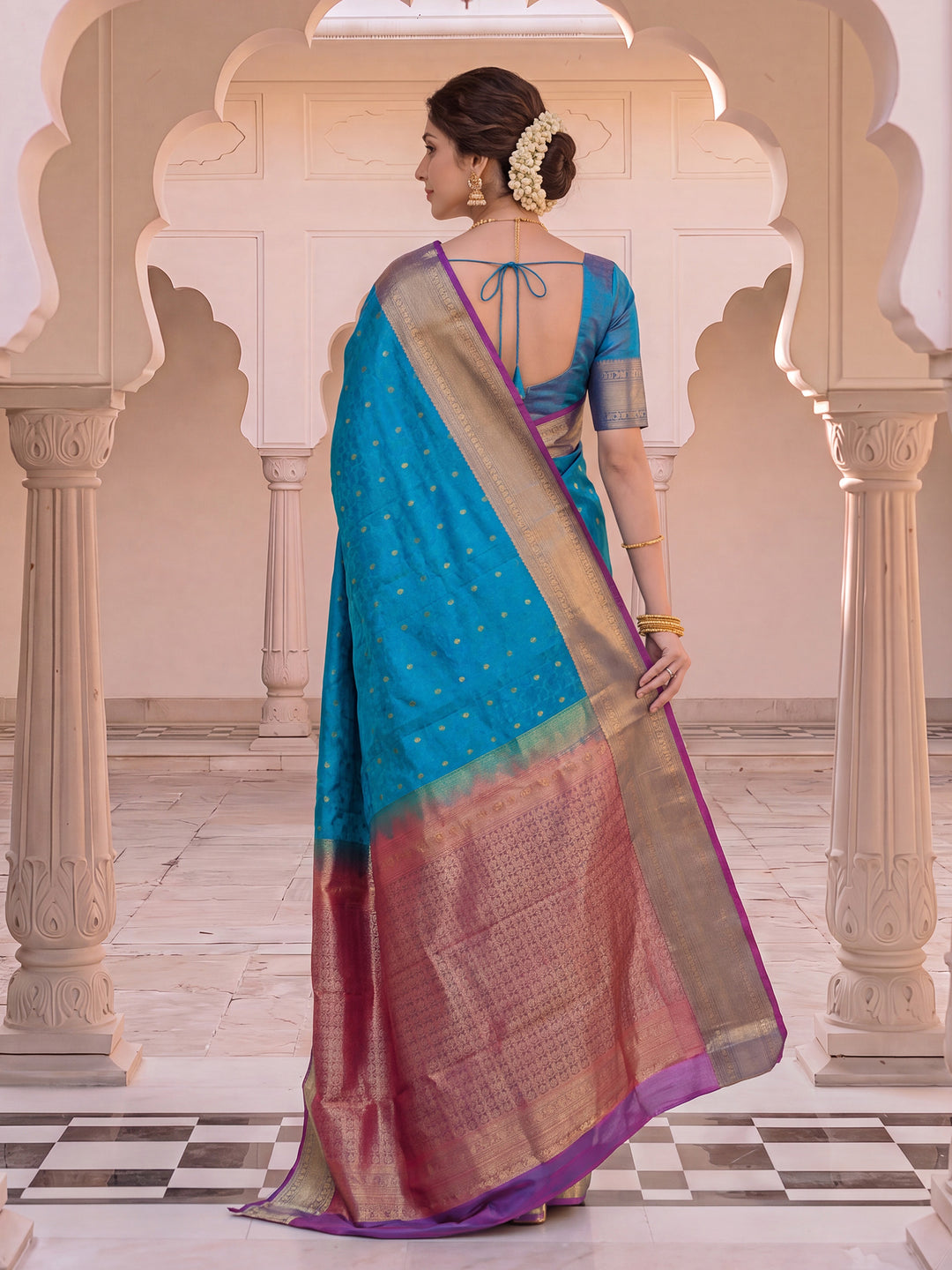 Lake Blue Zari Booti Handloom Saree