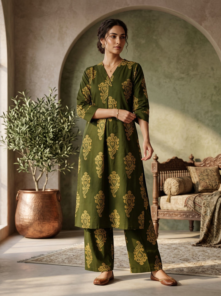 Green Printed Cotton Blend Kurta