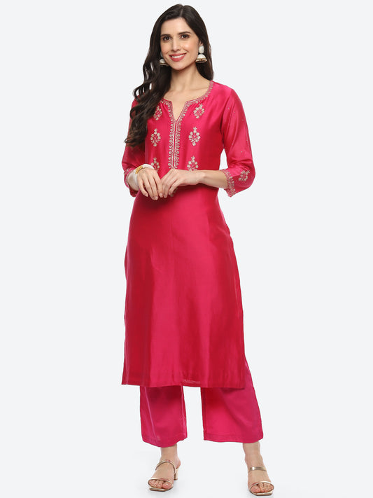 Neck Embroidered Booti Handloom Kurta With Pant