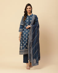 Resham Booti Embroidered Cotton Kurta With Pants With Chanderi Dupatta