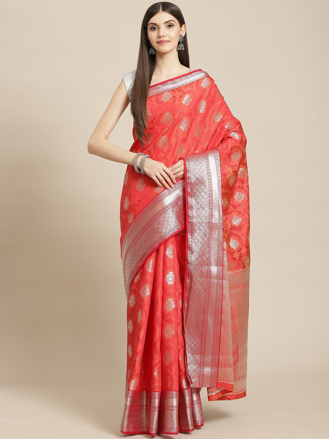 Zari Border Booti Art Handloom Woven Saree