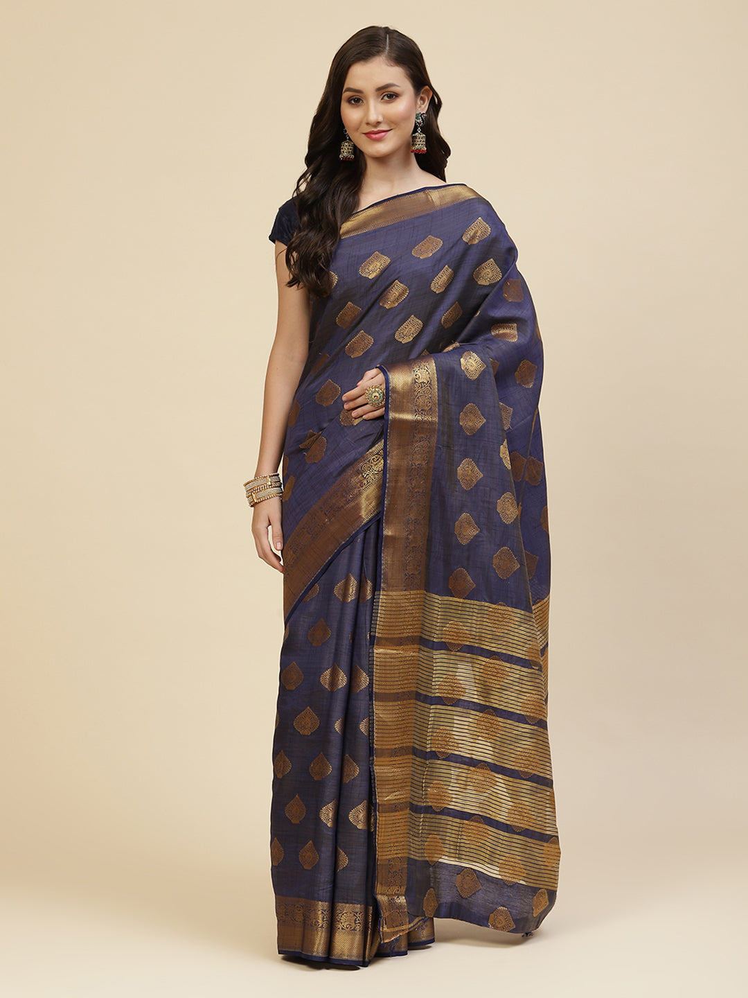 Zari Border Booti Handloom Woven Saree