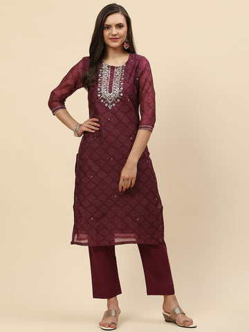 Mirror Embroidered & Printed Chanderi Kurta With Pants