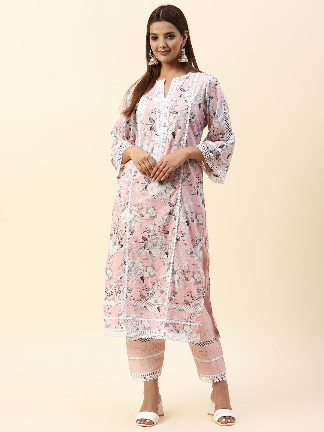 Floral Printed Cotton Kurta With Pants