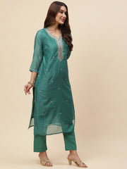 Neck Embroidered Chanderi Kurta With Pants & Dupatta