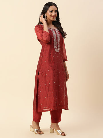 Resham Booti Cotton Kurta With Pants & Dupatta