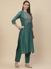 Resham Booti Cotton Kurta With Pants & Dupatta