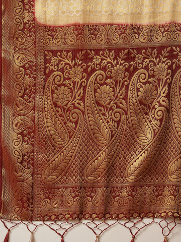 Zari Border Booti Art Handloom Woven Saree
